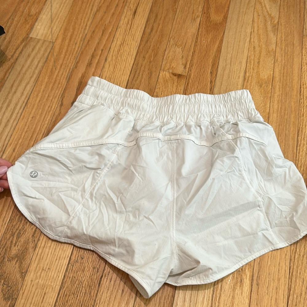 Lululemon track that 3inch short
